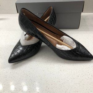 Vionics Josie Croc Kitten Heel 6.5W